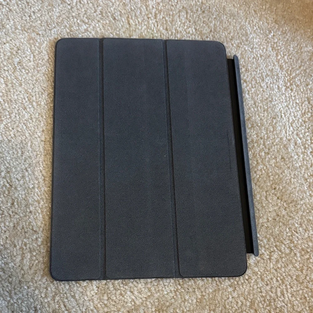 Apple Gray Tri-Fold Smart Cover for iPad